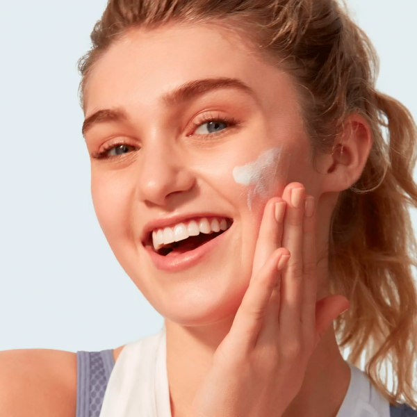 Play Everyday Lotion SPF 50 with Sunflower Extract – Image 4